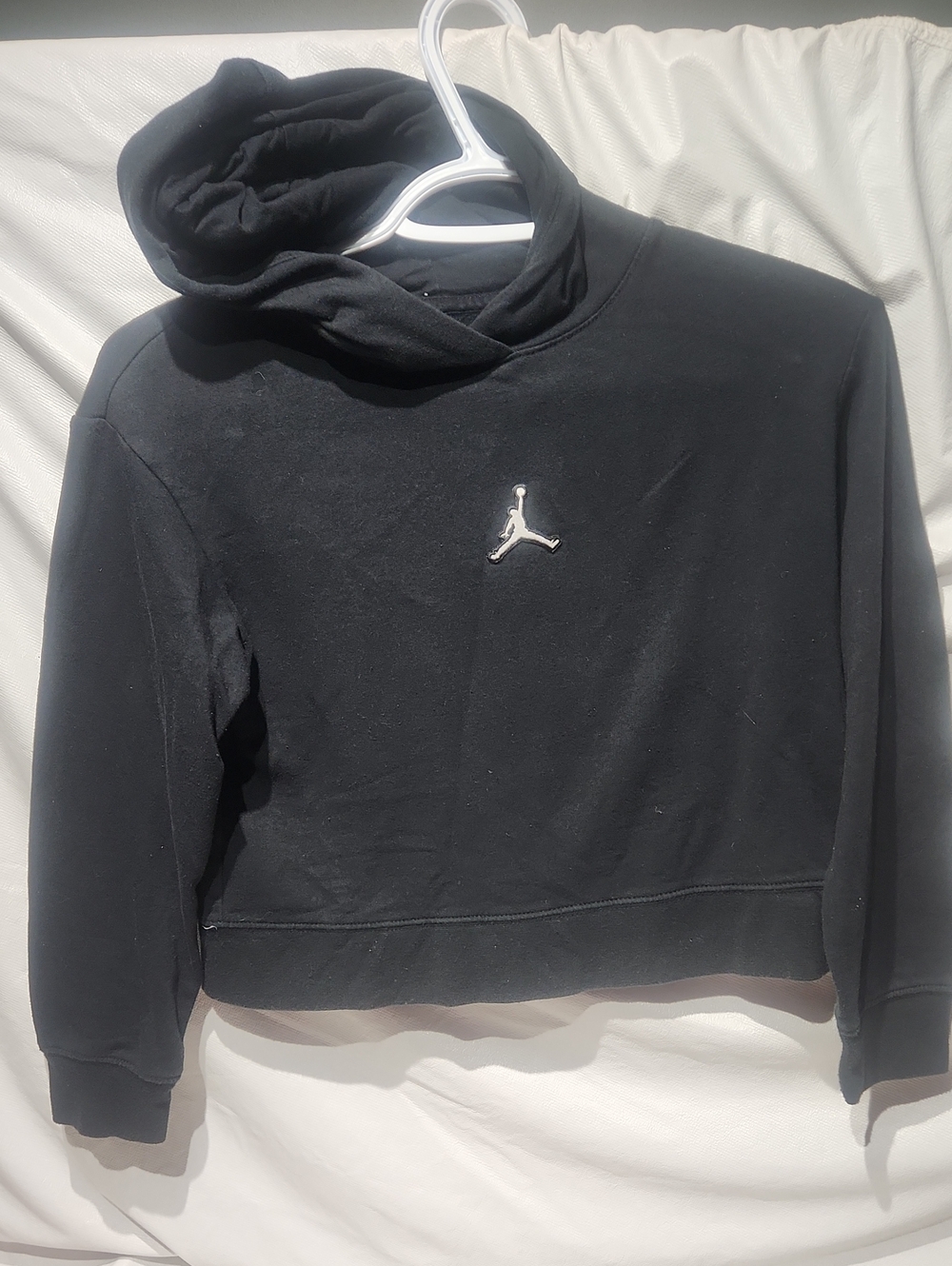 60. Jordan cropped kids sweater small